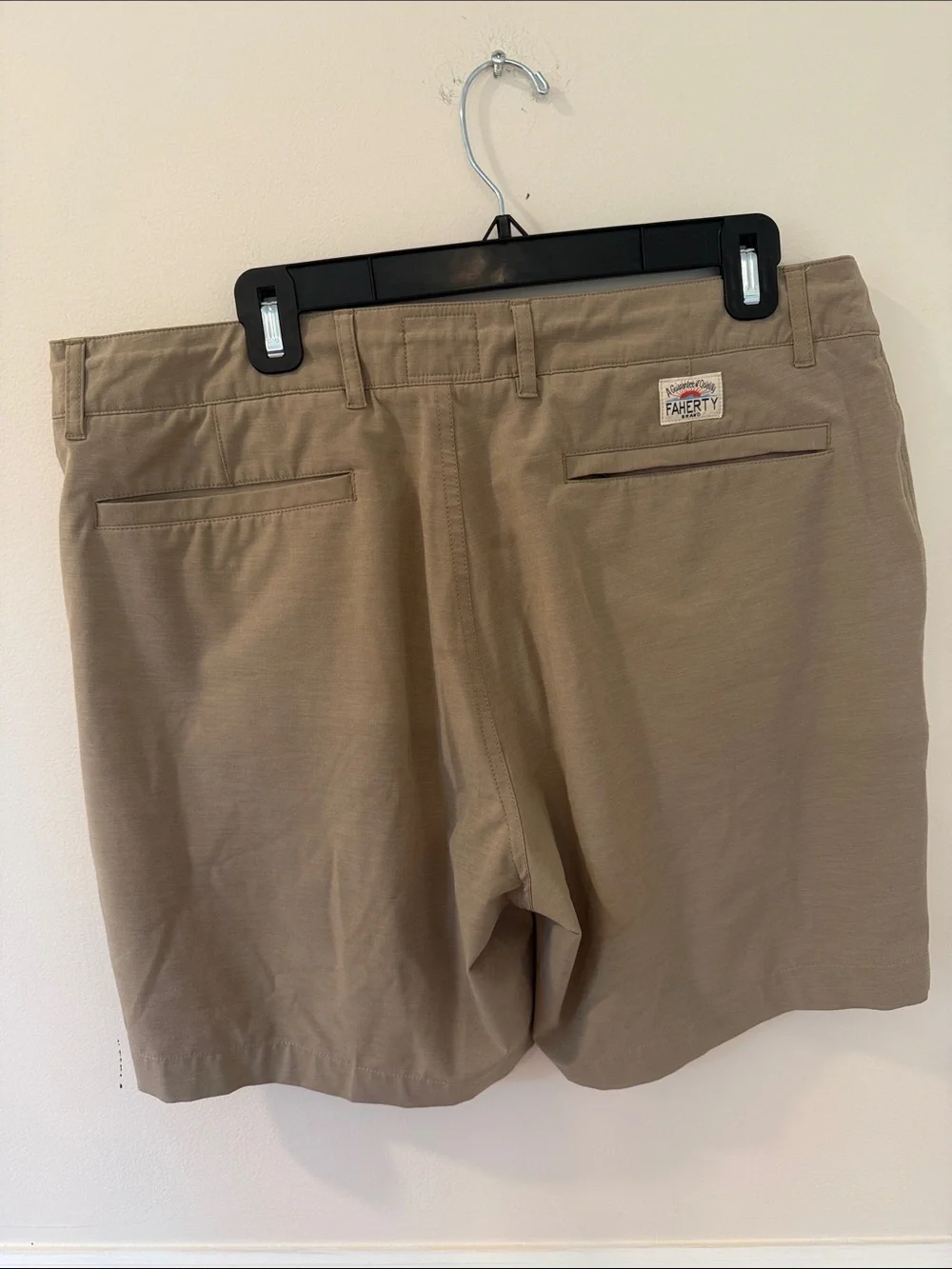 Faherty Men's Flat Front Tan Shorts